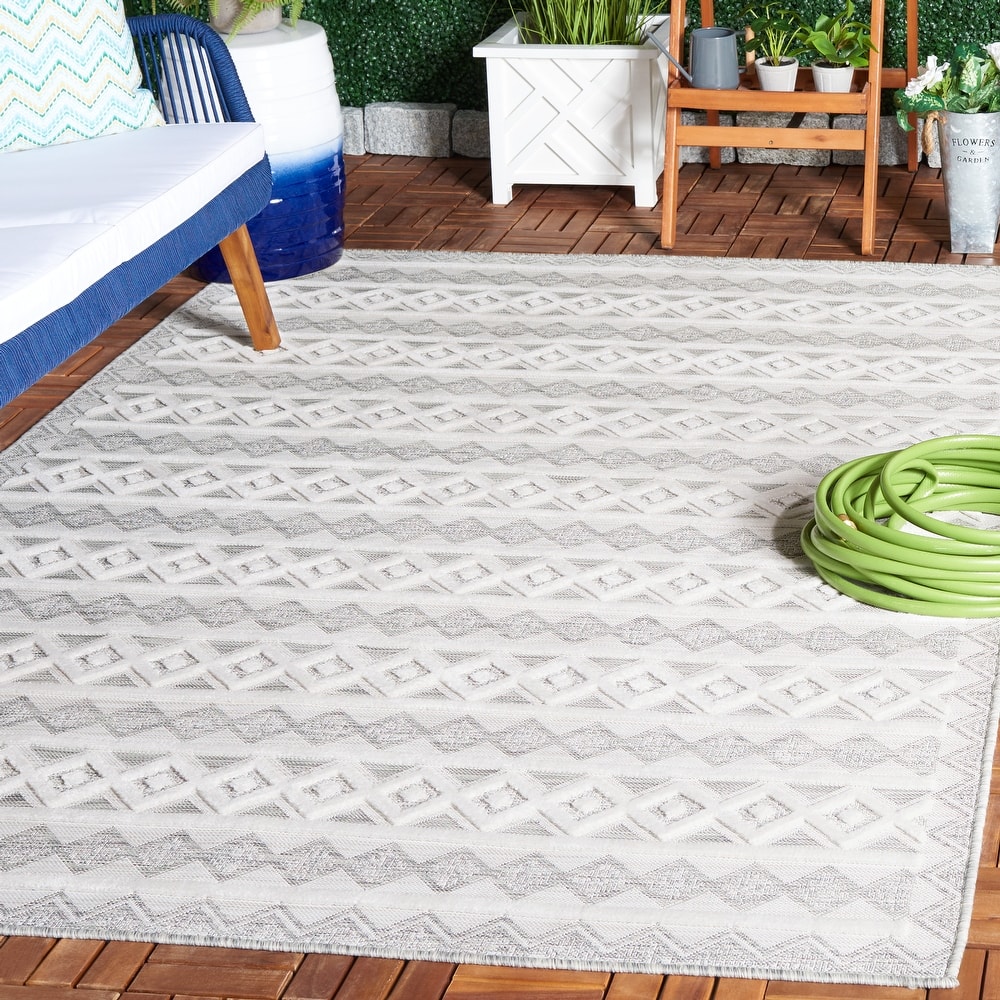 SAFAVIEH Cabana Sadeta Boho Waterproof Patio Backyard Rug