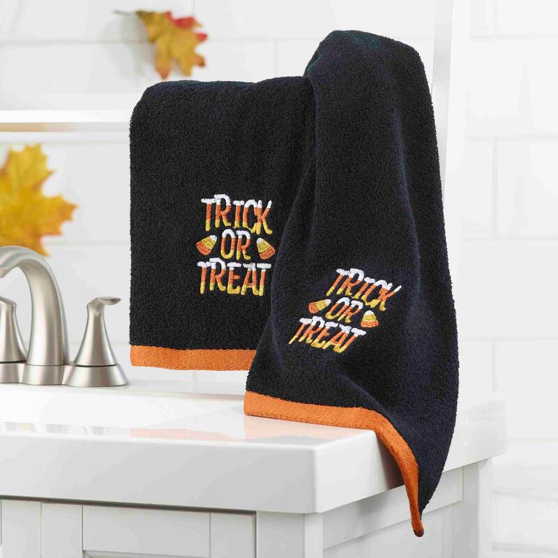 Avanti Trick or Treat Halloween 2-Pack Hand Towels