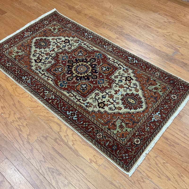 HERAT ORIENTAL Hand-knotted 2'10 x 5'1 Indo Serapi Wool Rug - 2'10" x 5'1"