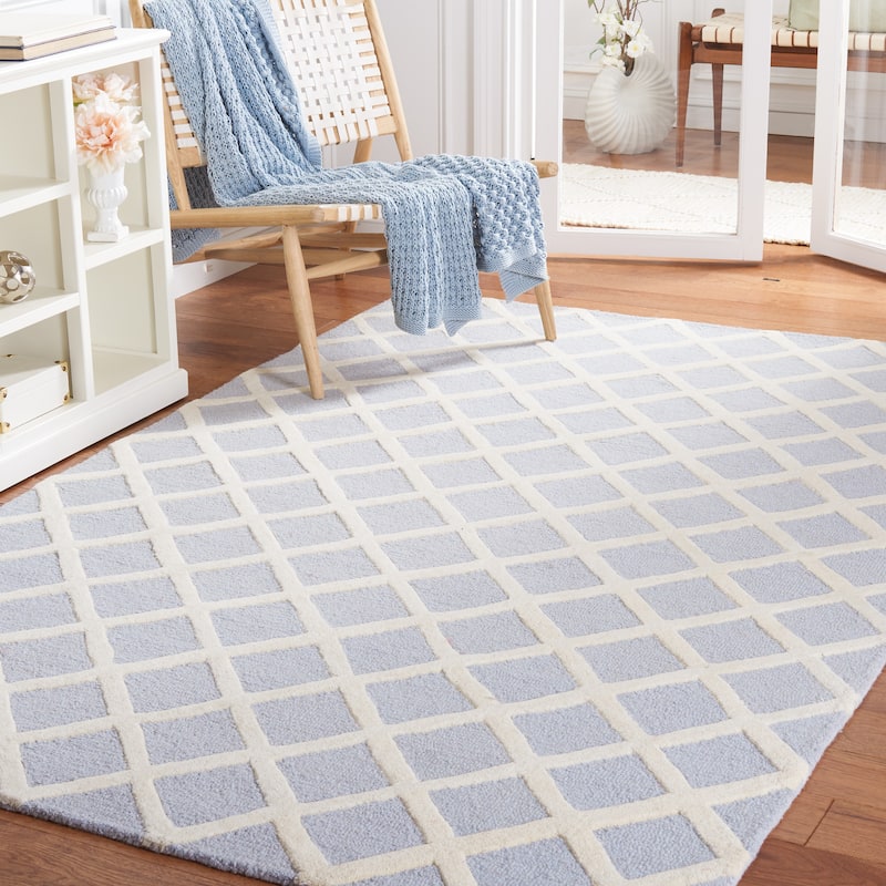 SAFAVIEH, Handmade Cambridge Siire Moroccan Trellis Wool Rug - 3' x 5' - Light Blue/Ivory