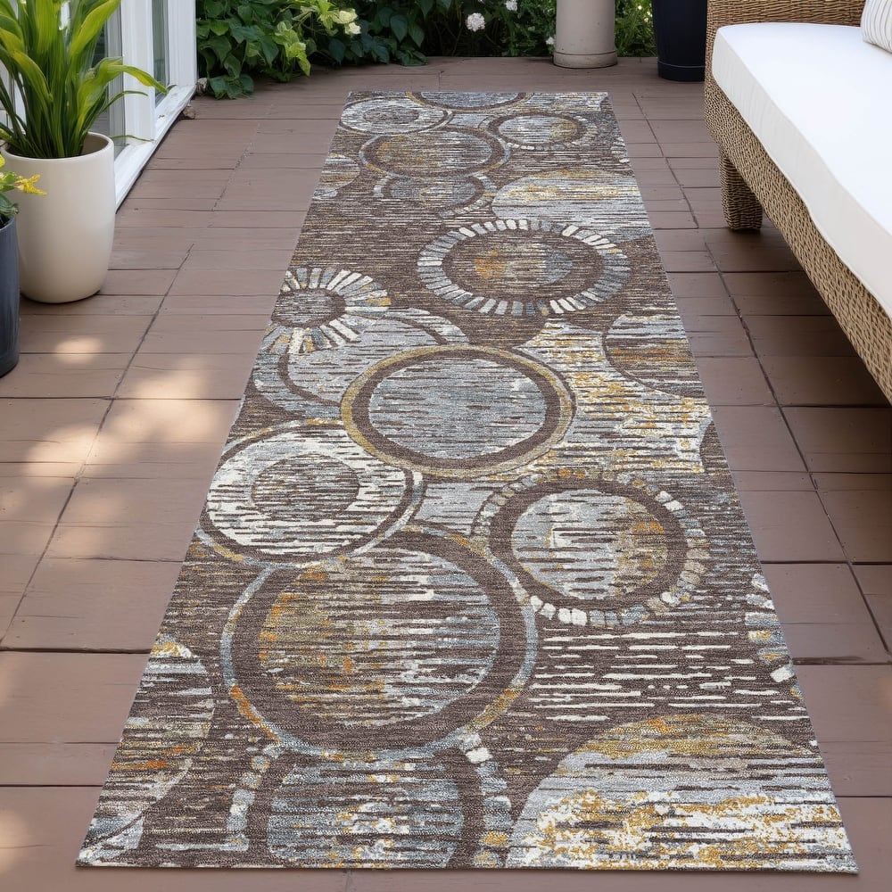 Machine Washable Indoor/Outdoor Contemporary Wheels Chantille Rug