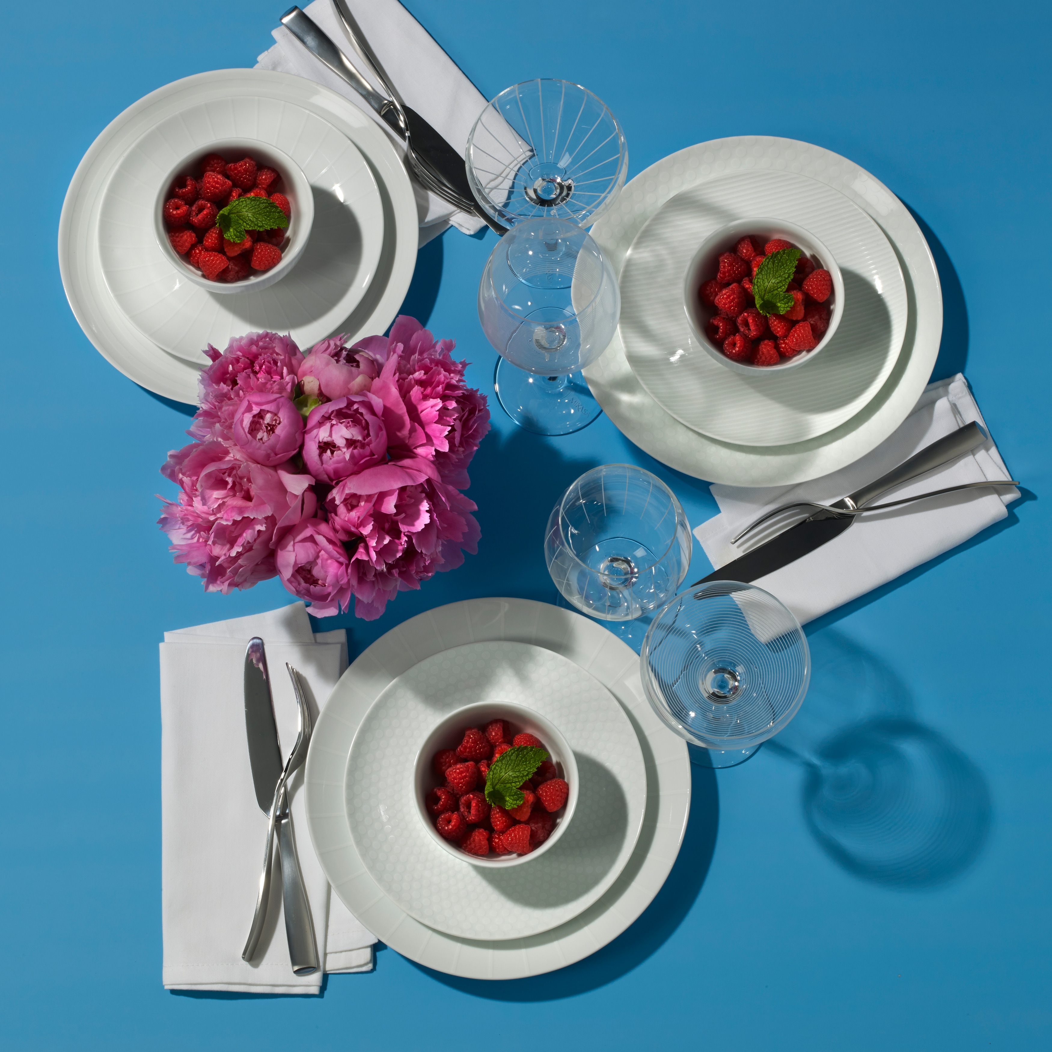 Bone China Mikasa Cheers Plates Mikasa Cheers White 40-Piece