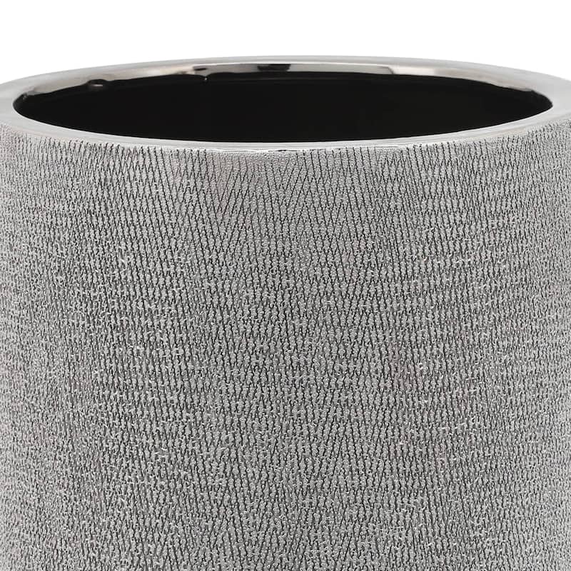 Footed Scratched Planter Pots Set of 2 - Silver, 6/8 in.