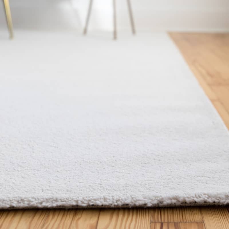 Porch & Den Morganfield Solid Color Area Rug