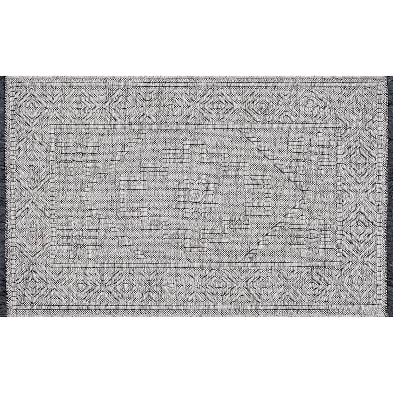 Alameda Solid Color Medallion Machine Washable Indoor Area Rug