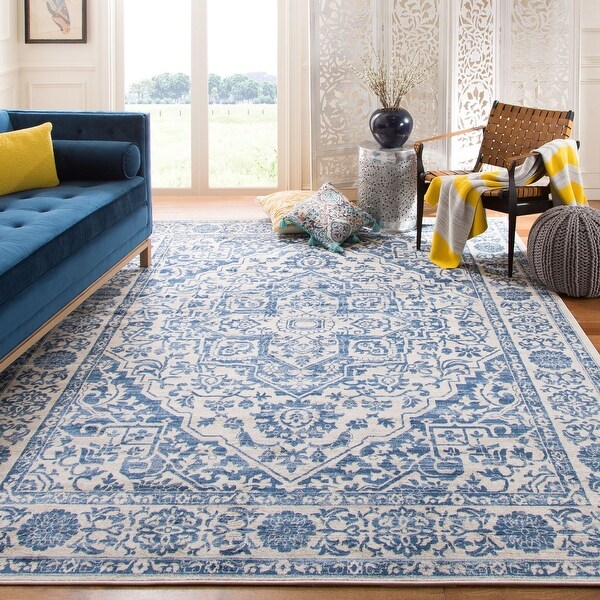 SAFAVIEH Brentwood Myrtice Oriental Medallion Rug. Opens flyout.