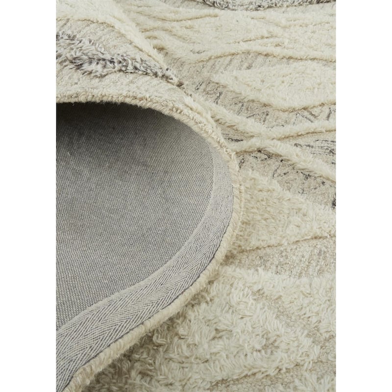 Sotok Geometric Stain Resistant Area Rug By HomeRoots - 2' x 3'