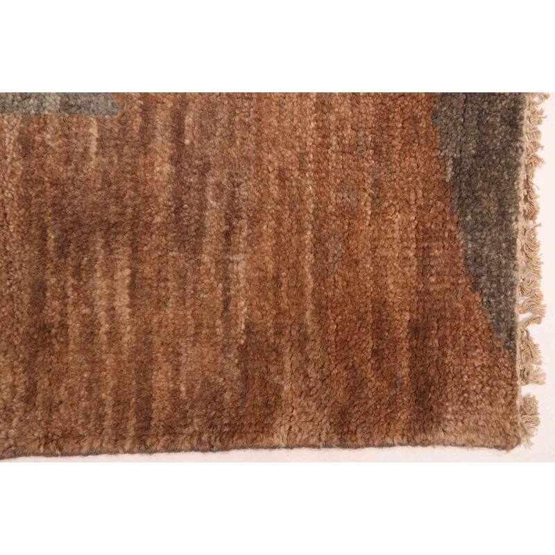 ECARPETGALLERY Hand-knotted Peshawar Ziegler Brown Wool Rug - 4'11 x 6'11