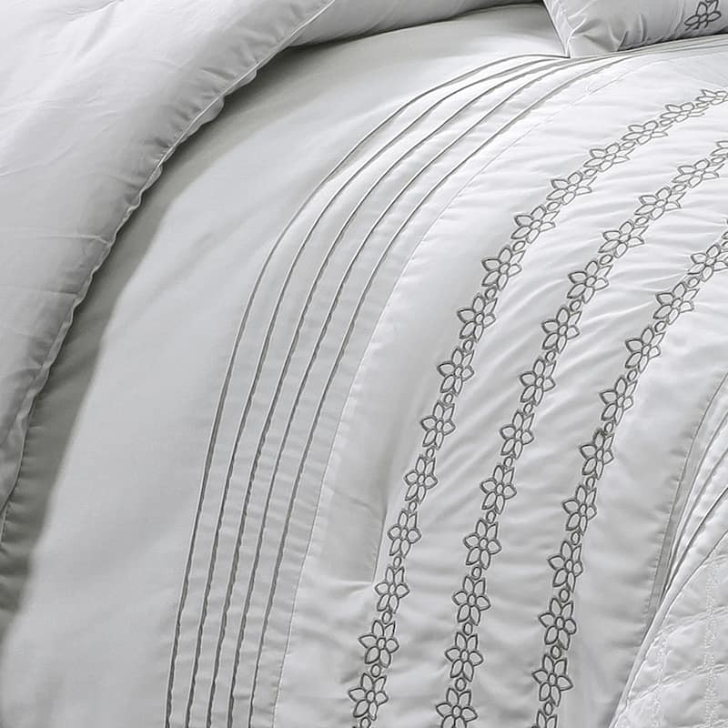 Lirite Luxury 7 Piece Comforter