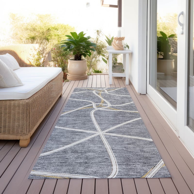 Machine Washable Indoor/ Outdoor Contemporary Links Chantille Rug - Gray - 2'3" x 7'6"