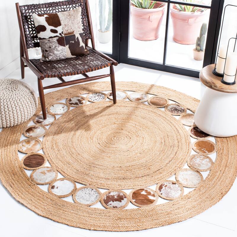 SAFAVIEH Handmade Natural Fiber Marieke Casual Solid Jute Rug - 6' Round - Beige/Brown