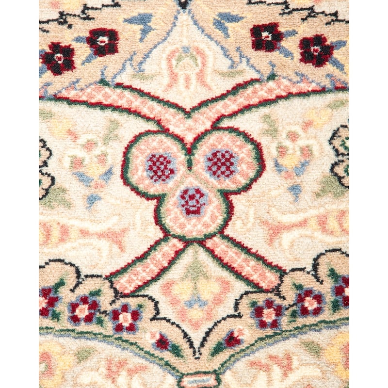 Traditional Oriental Ivory Runner