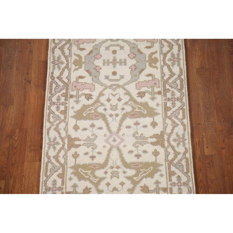 Ivory Oushak Style Runner Rug Hand-knotted Wool Carpet - 2'6"x 9'9"