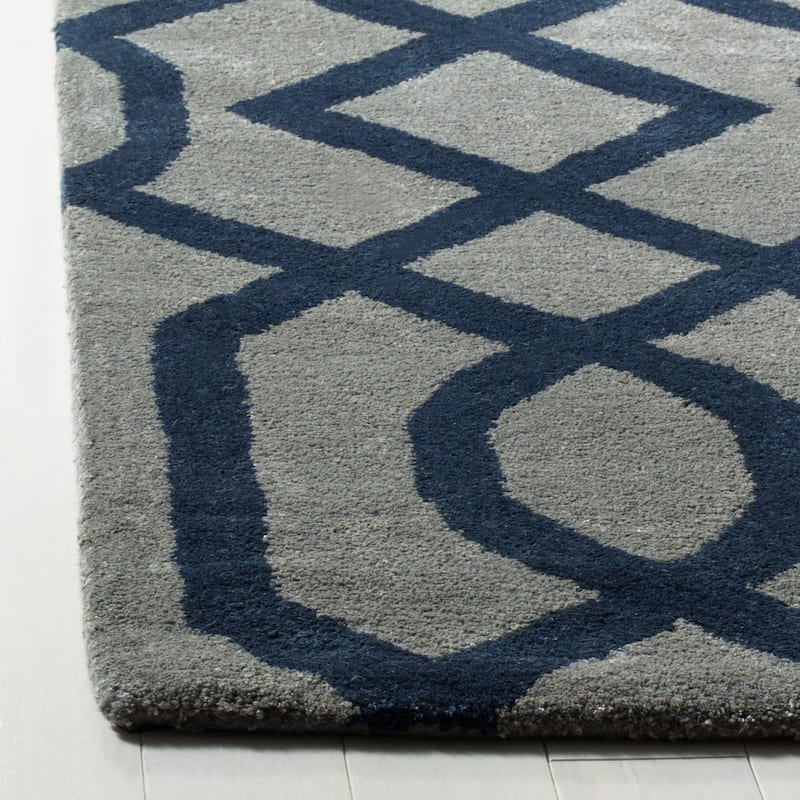 SAFAVIEH Handmade Soho Mallorie Wool/ Viscose Rug