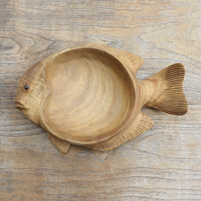 NOVICA Faithful Fish, Wood catchall - 2.4" H x 12.25" W x 7.75" D