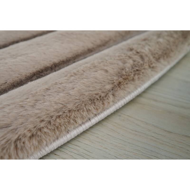 Madrid Collection Ultra Soft Ribbed Faux Fur Area Rug