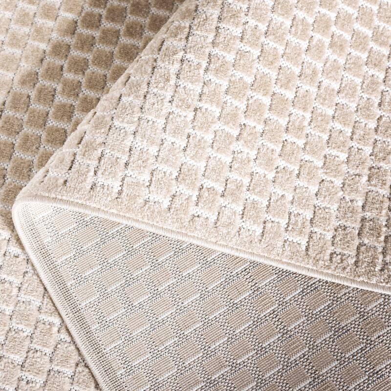 SAFAVIEH Stella Hattie Indoor/Outdoor Waterproof Patio Backyard Rug