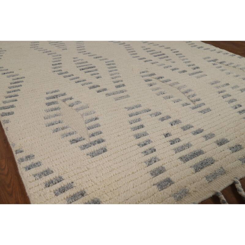 Striped Moroccan Indian Area Rug Handmade Wool Carpet - 5'1" x 8'1"