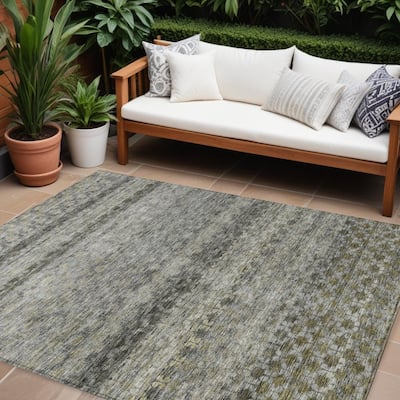 HomeRoots Striped Transitional Rectangle Outdoor Rug