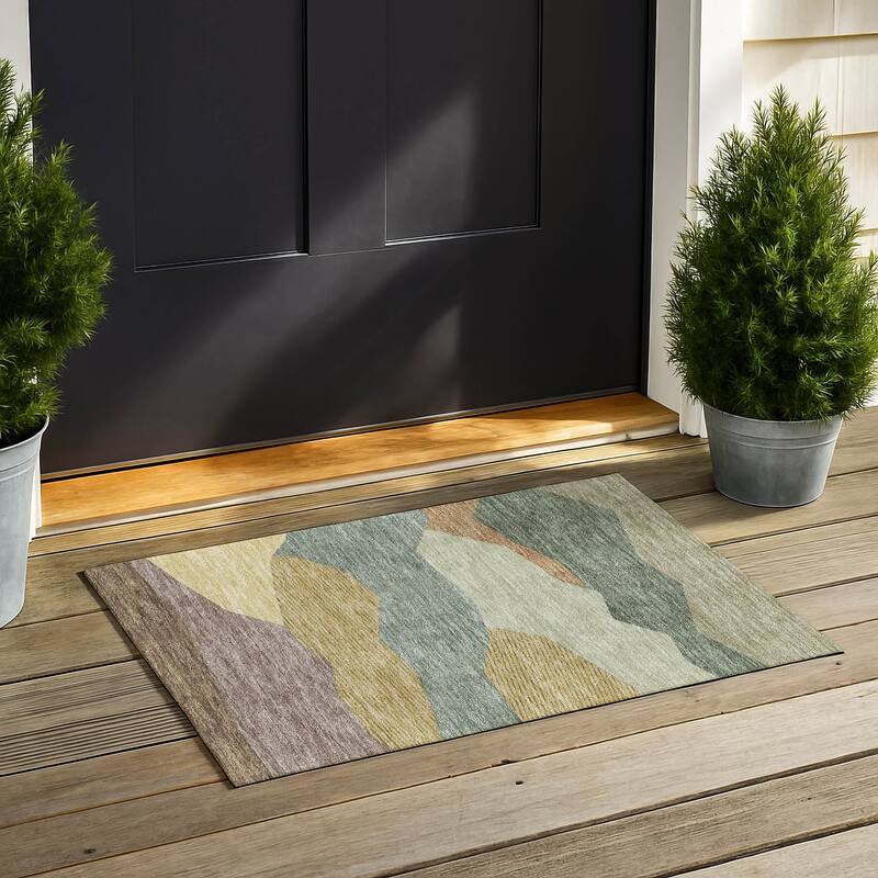 Machine Washable Indoor/ Outdoor Modern Dacono Chantille Rug - Basil - 1'8" x 2'6"