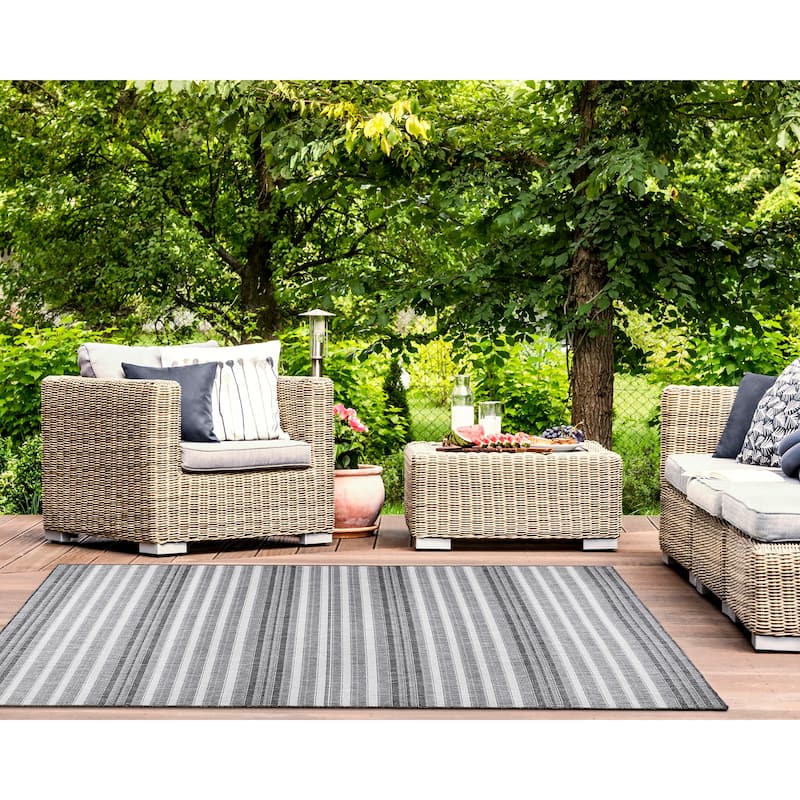 Liora Manne Malibu Faded Stripe Indoor/Outdoor Rug