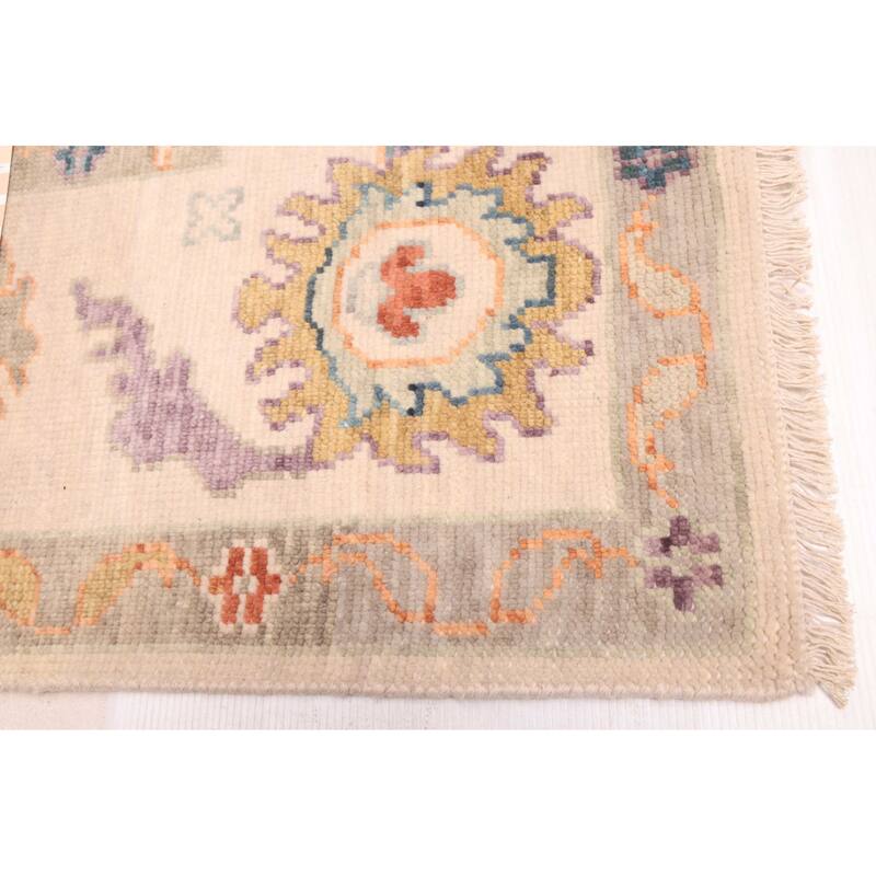 ECARPETGALLERY Hand-knotted Modern Oushak Ivory Wool Rug - 8'1 x 10'1