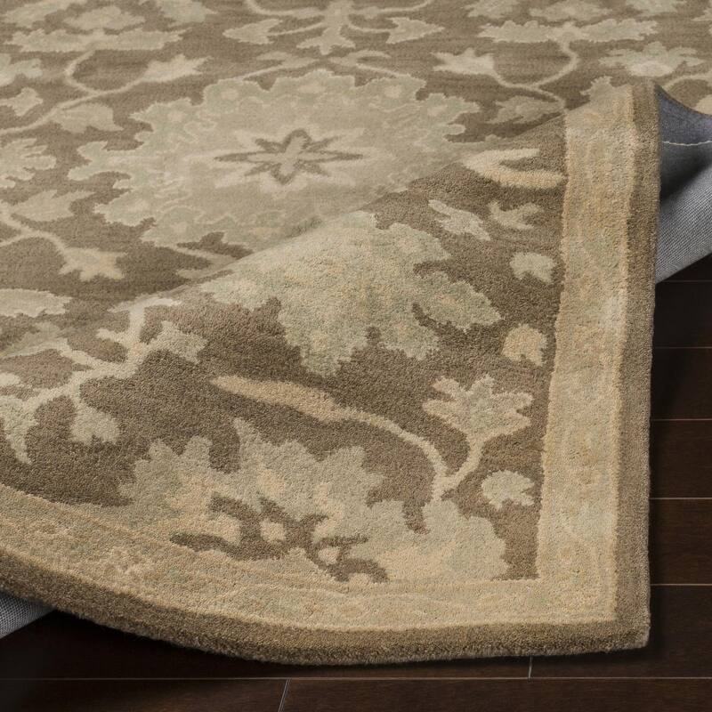 Livabliss Caesar Traditional Paisley Area Rug