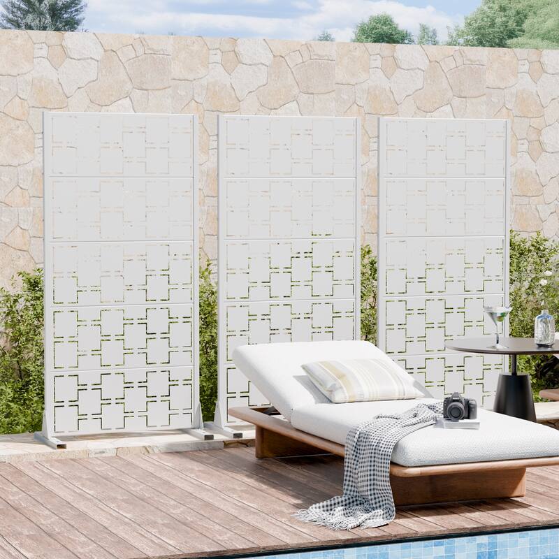 Outdoor Freestanding Metal Privacy Screen Decorative Garden Fence Set of 2