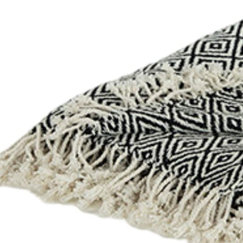HomeRoots Black And White Cotton Chevron Throw Blanket with Tassels