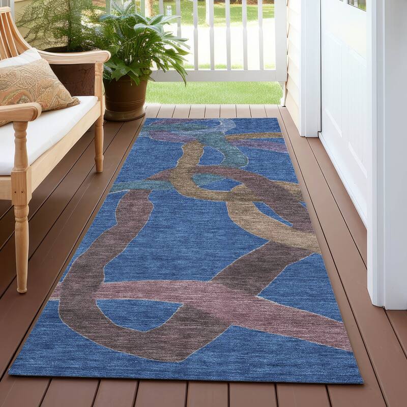 Machine Washable Indoor/ Outdoor Abstract Links Chantille Rug - Navy - 2'3" x 7'6"