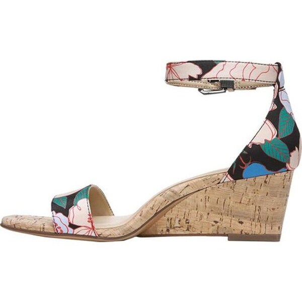 naturalizer zenia wedge sandal
