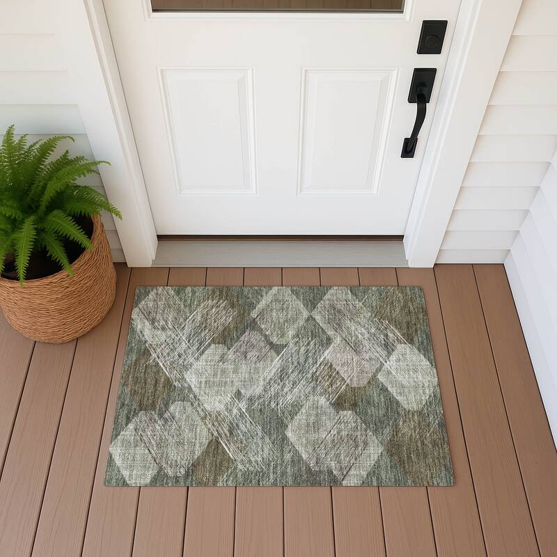 Machine Washable Indoor/ Outdoor Modern Hotchkiss Chantille Rug - Olive - 1'8" x 2'6"