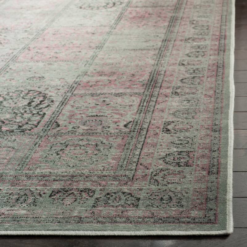 SAFAVIEH Vintage Distressed Boho Rosella Oriental Rug