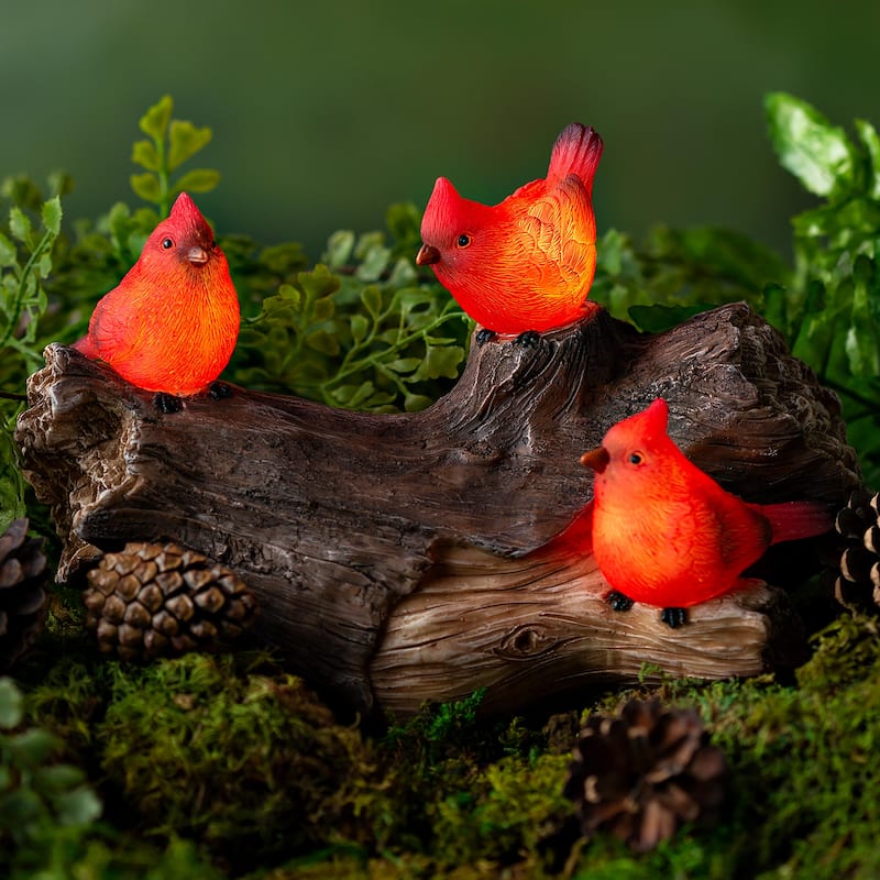 Solar Cardinal Family On Wooden Log Garden Statue