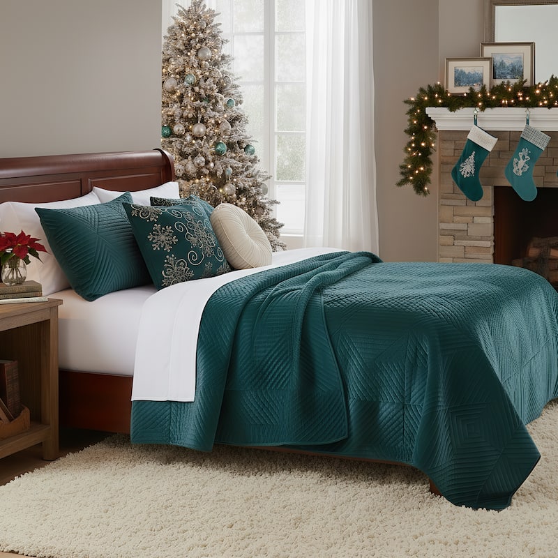 Riviera Velvet Finely Stitched Modern Quilt and Pillow Sham Set