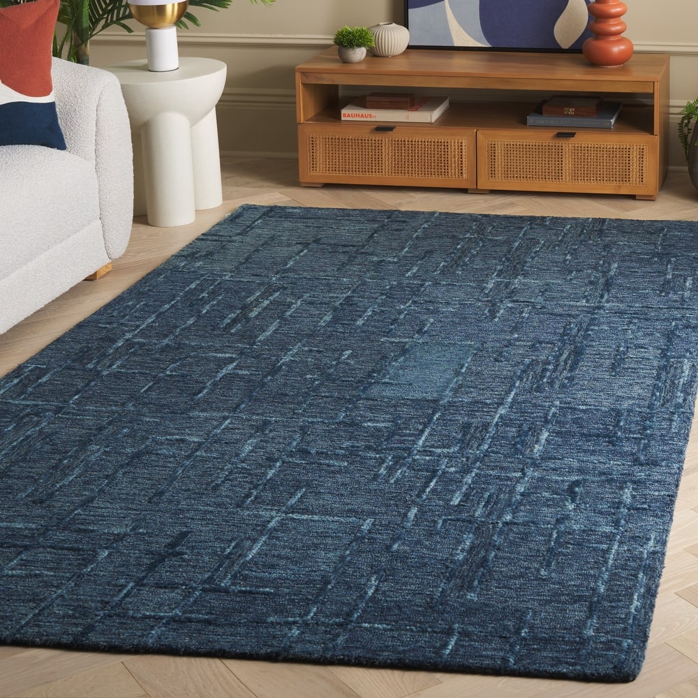 SAFAVIEH Handmade Ebony Agostina Modern & Contemporary Wool Rug