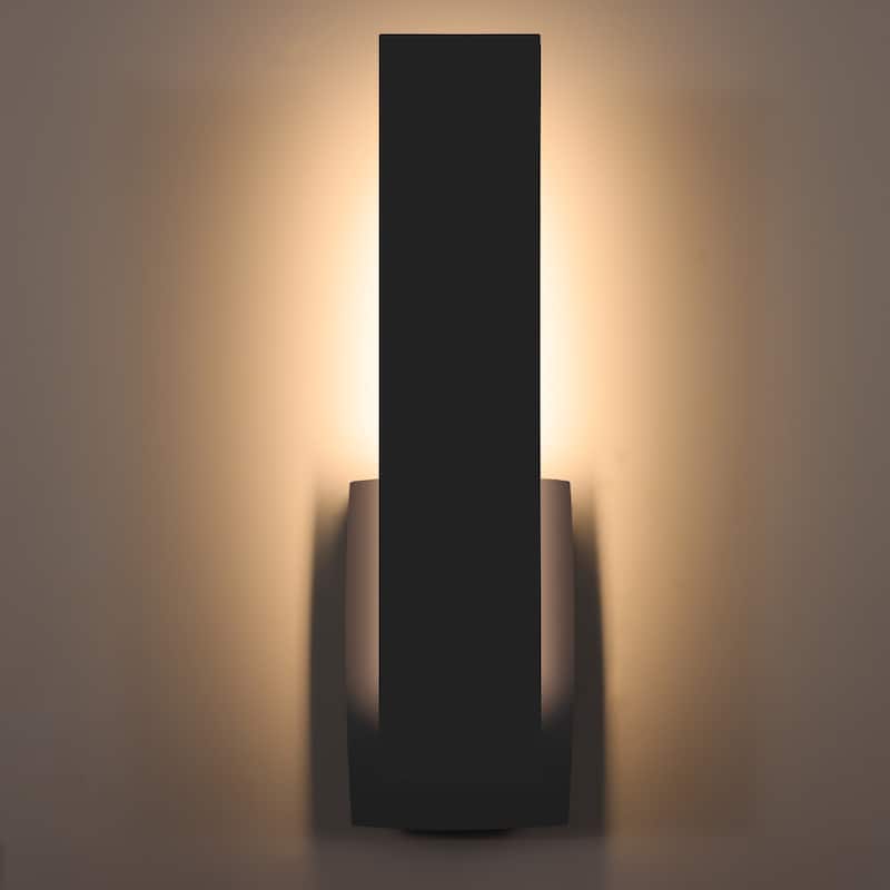 Modern Integrated LED Black/Bronze Aluminum Outdoor Wall Sconce