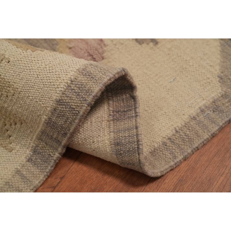 Hand Woven Southwestern Wool Beige Geometric Area Rug - 5' 9'' X 4' 0''