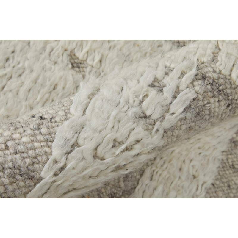 Grand Bazaar Saena Hand Woven Geometric Transitional Area Rug