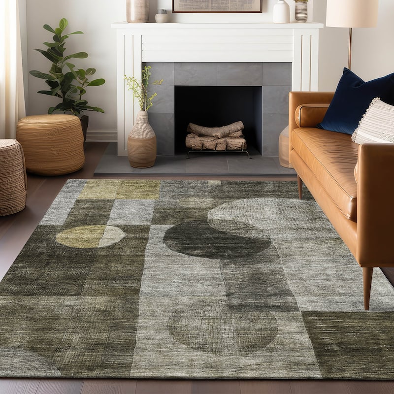 Machine Washable Indoor/ Outdoor Abstract Geo Chantille Rug - Taupe - 5' x 7'6"