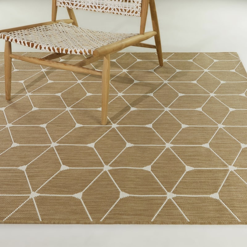 Macsen Geometric Indoor/Outdoor Area Rug - 7'10" x 10' - Tan