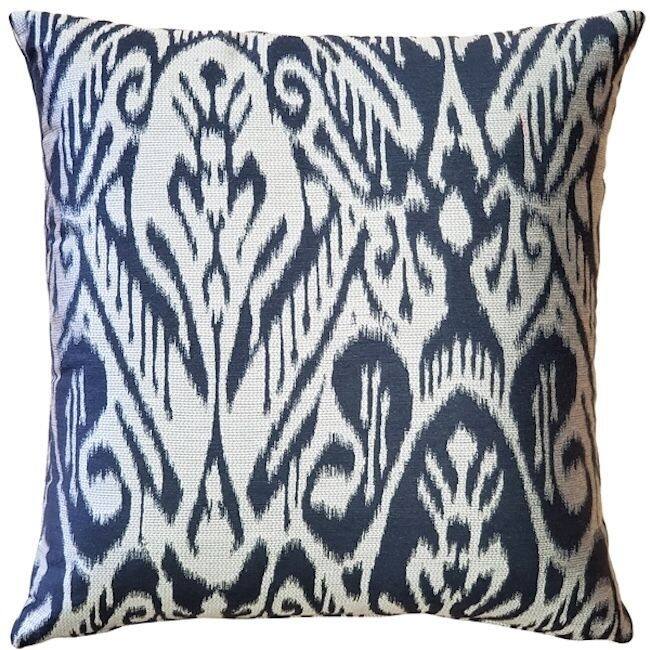 Mallorca Throw Pillow