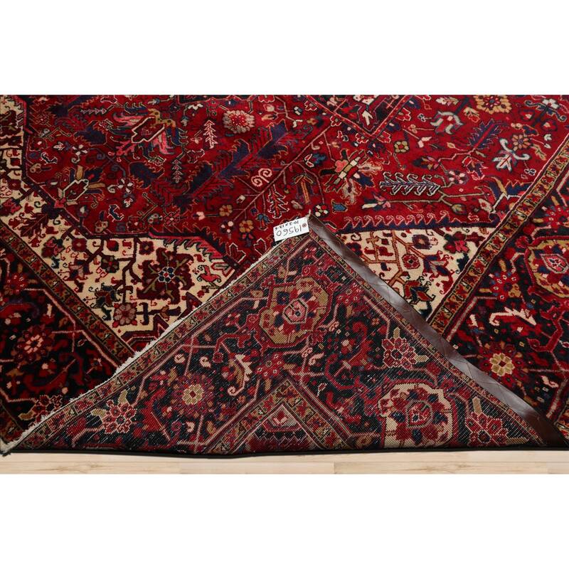 10'2''x13'6'' Hand Knotted Wool Red Heriz Traditional Plush Pile Rug - 10' 2'' x 13' 6''
