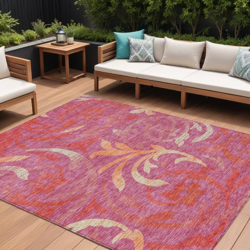 HomeRoots Floral Transitional Rectangle Outdoor Rug - 8' X 10'