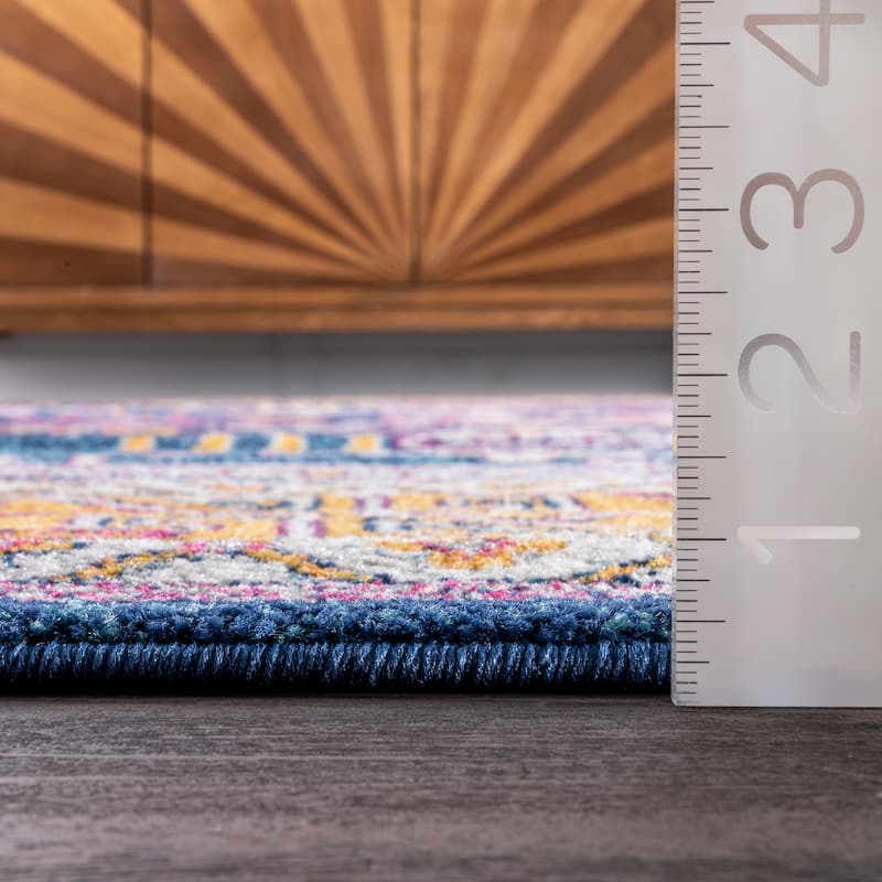 Nuloom Vintage Lorena Tribal Area Rug