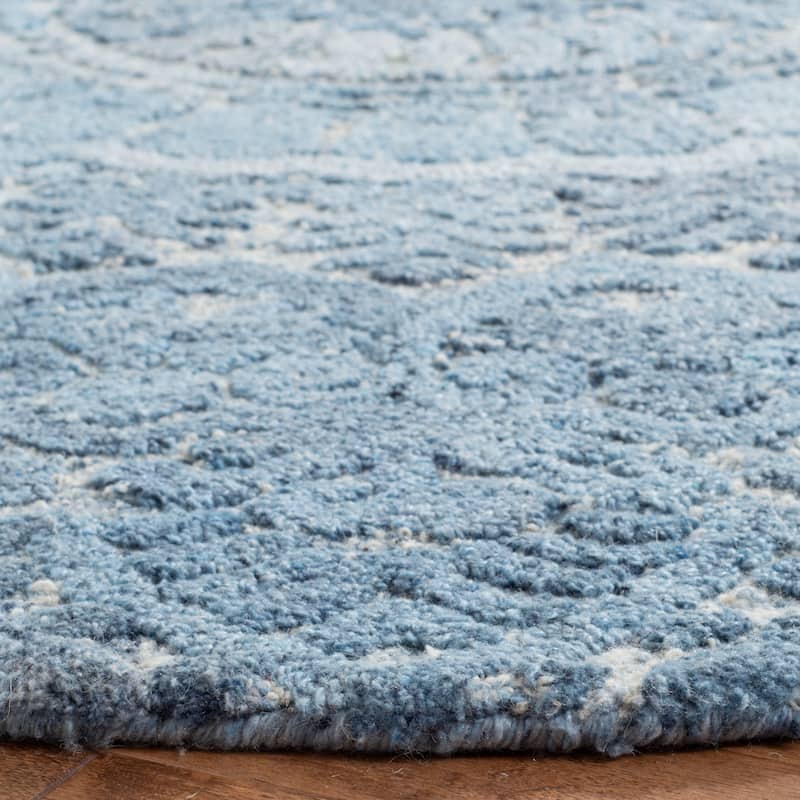 SAFAVIEH Handmade Marquee Genta Modern Medallion Wool Rug