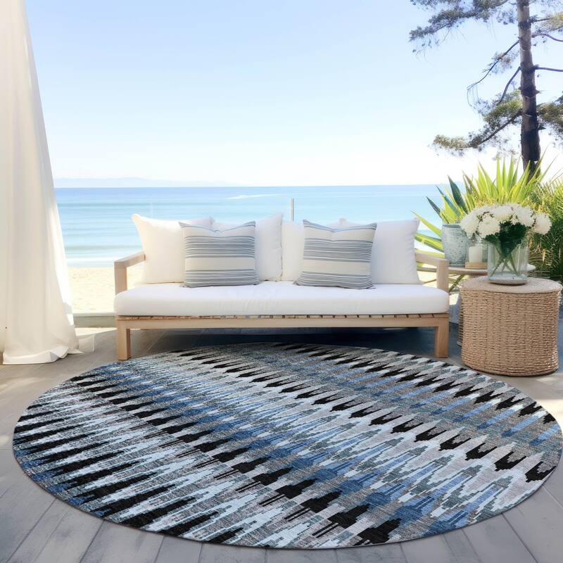 Machine Washable Indoor/ Outdoor Chantille Moroccan Rug - Gray - 8' x 8'
