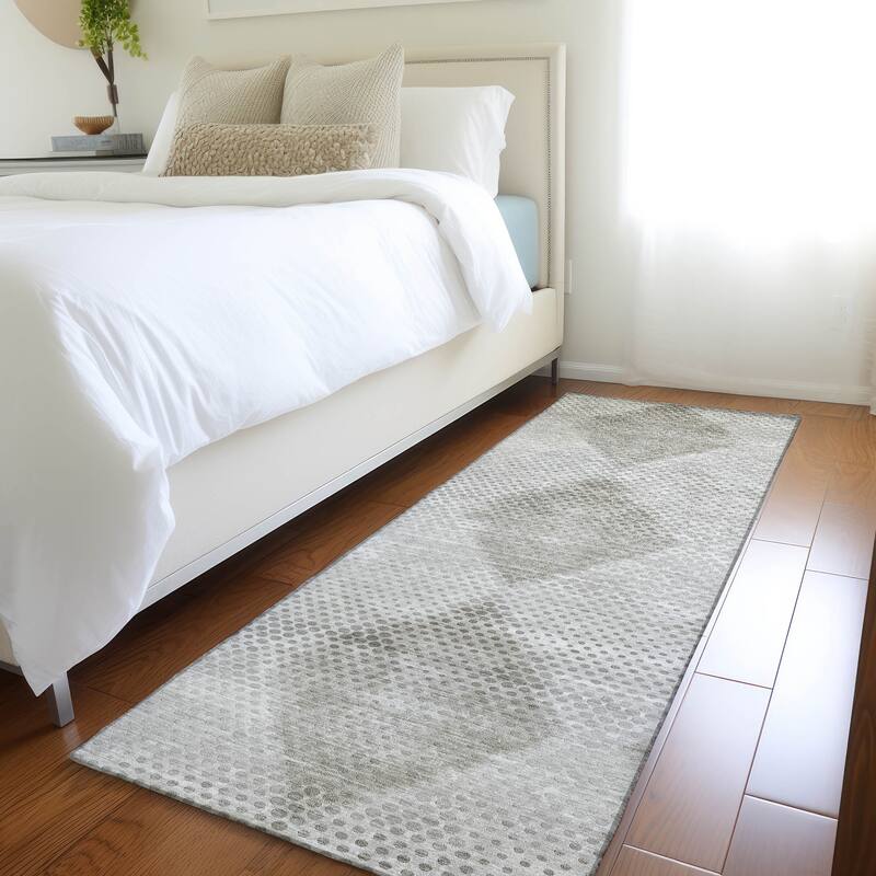 Machine Washable Indoor/ Outdoor Modern Diamonds Chantille Rug