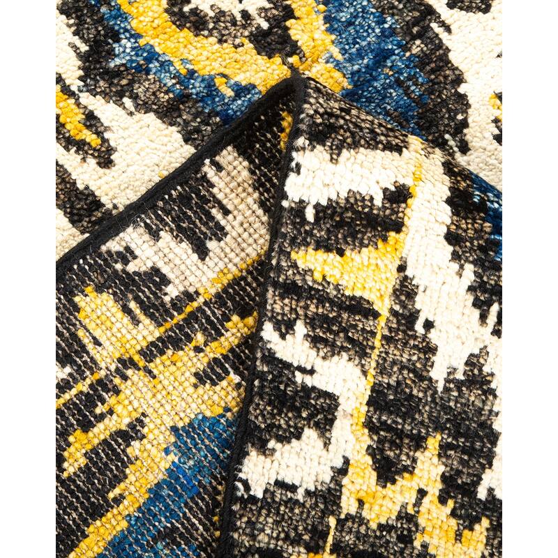 Overton Hand Knotted Wool Vintage Inspired Modern Contemporary Modern Black Area Rug - 3' 10" x 6' 2"