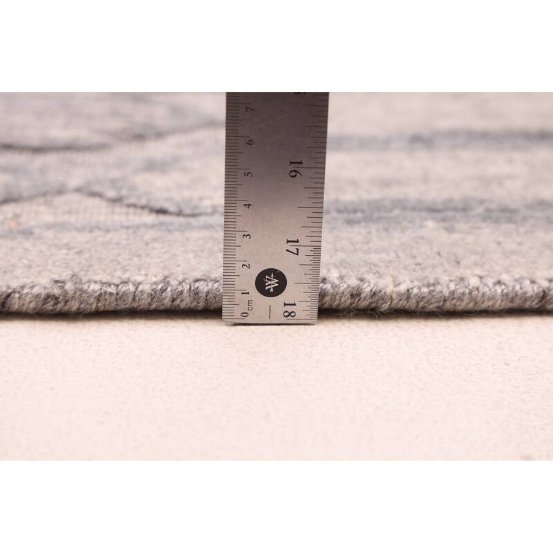 ECARPETGALLERY Hand Loomed Elysian Grey Silk Rug - 6'7 x 9'11